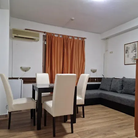 Duga Hotel 3*