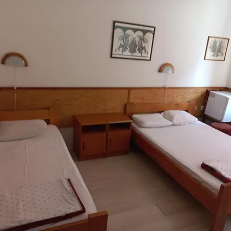 Duga 3* Novi Sad