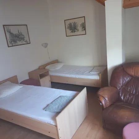 Duga 3* Novi Sad