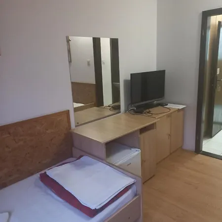 Duga 3* Novi Sad